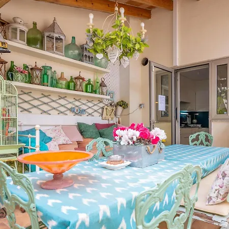 Rosalias House - Beautiful House With Jacuzzi And Free Wi-fi *